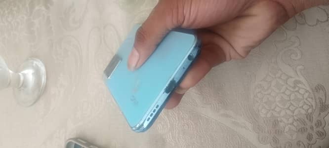 Vivo Y33s