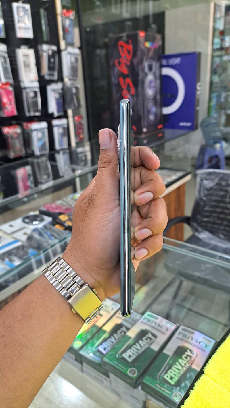 Infinix Zero 40 2