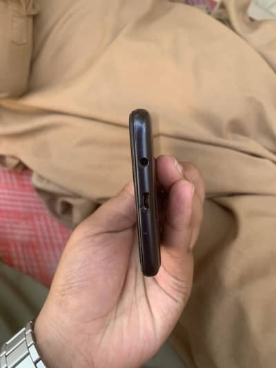 Samsung Mobile J7