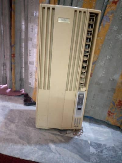 portable AC very good condition