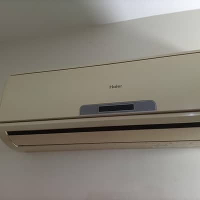 Sale of Split AC Haier 1ton