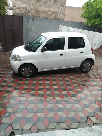 Daihatsu Esse 2014