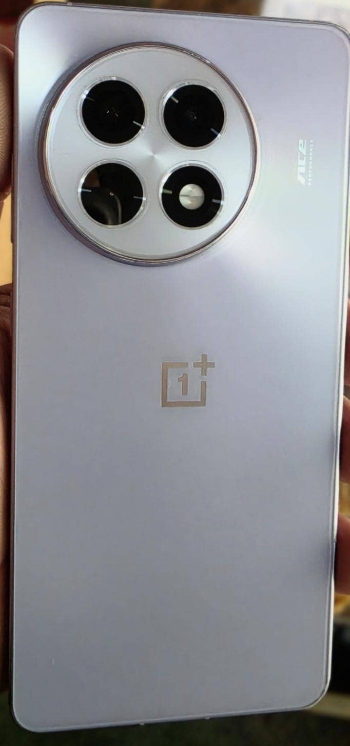 OnePlus ace5 pro 1