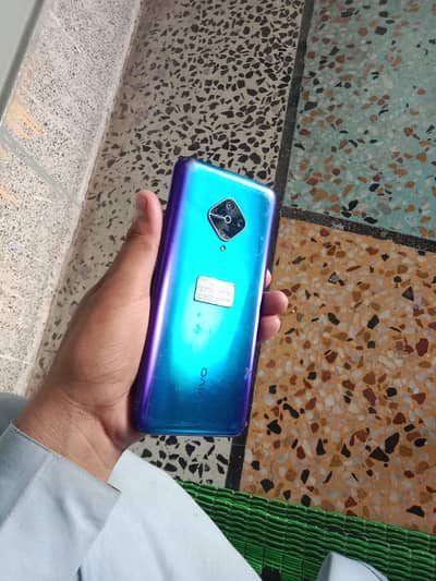 Vivo Y51