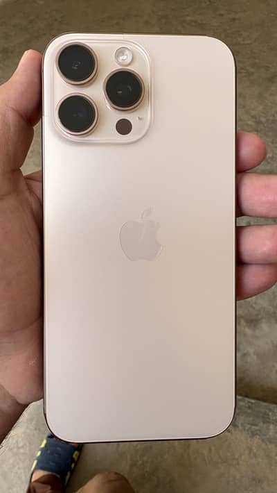 Apple iPhone 16 Pro Max