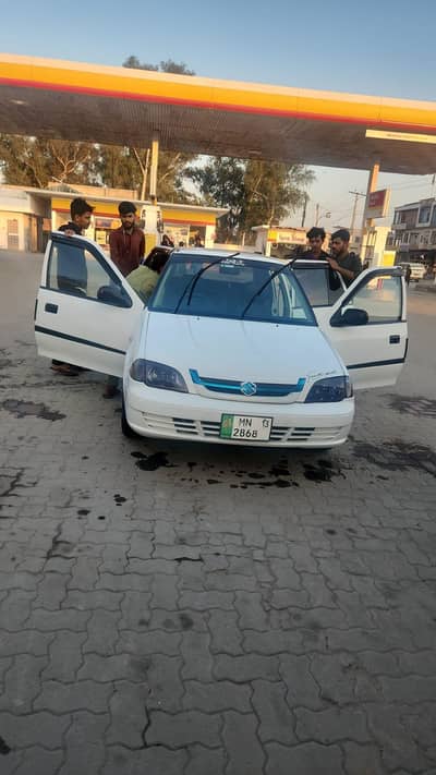 Suzuki Cultus 2013