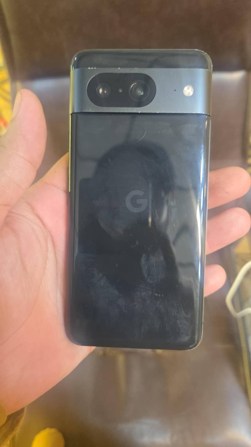 Google Pixel 8 1