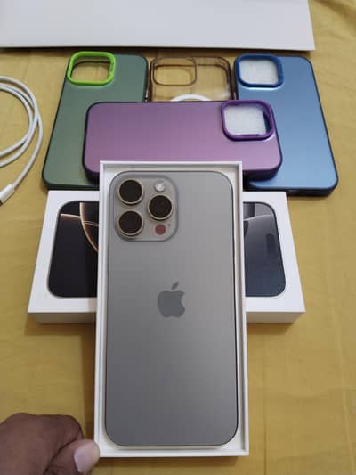 Apple iPhone 16 Pro Max