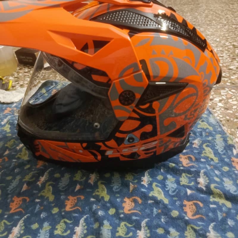 ls2 helmet 2