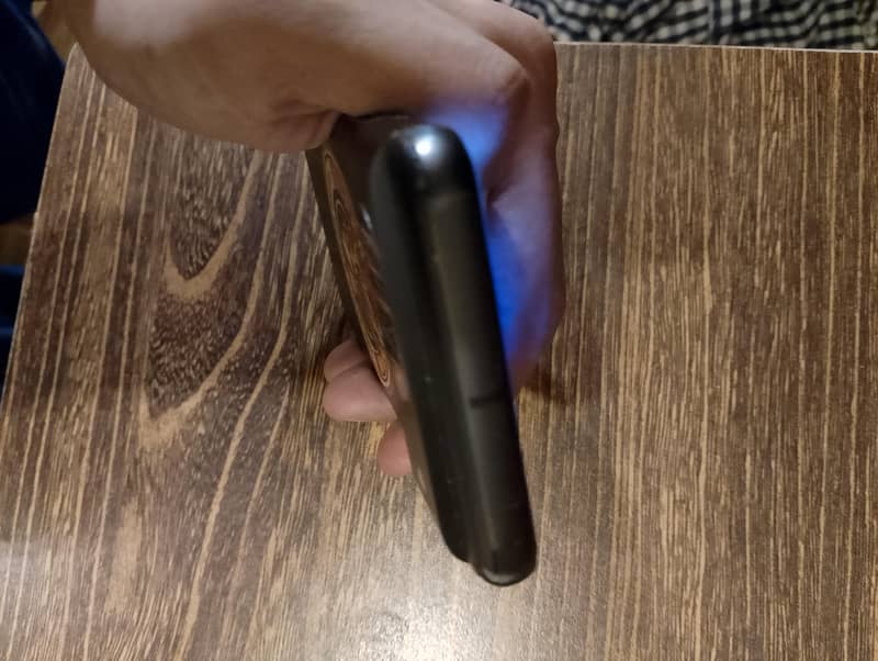 Google Pixel 8 1