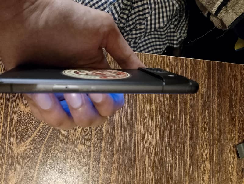 Google Pixel 8 6