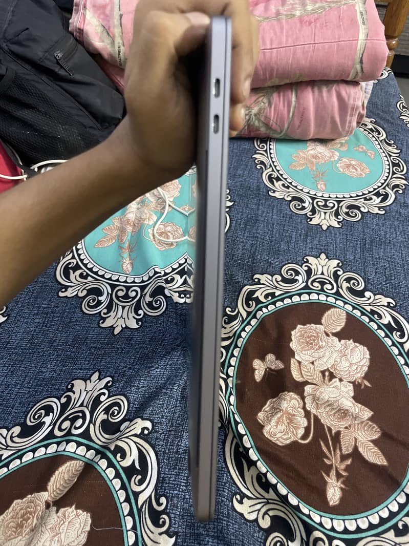 Macbook pro 2018 4