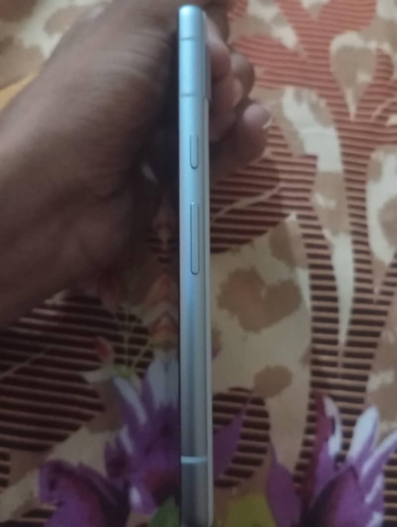 Google Pixel 7a 1
