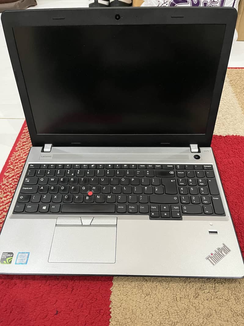 Thinkpad e570 0