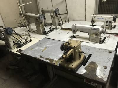 Shoes complete stitching unit and shoes upper manufacturing complete