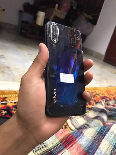 Vivo S1