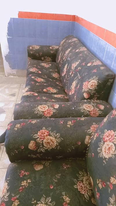poshish sofa set