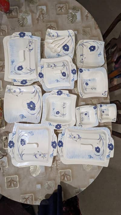 Dinner set 8 person serving
