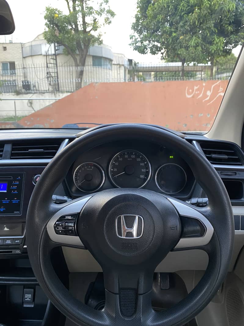 HONDA BRV AUTOMATIC 1