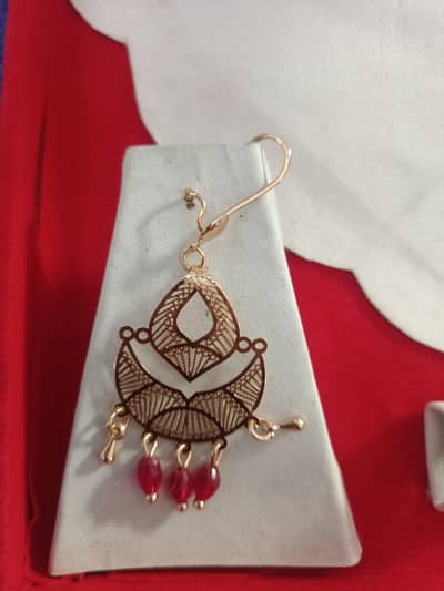Ear rings 1 peace