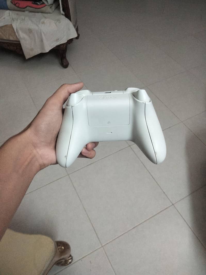 Xbox series x controller 1