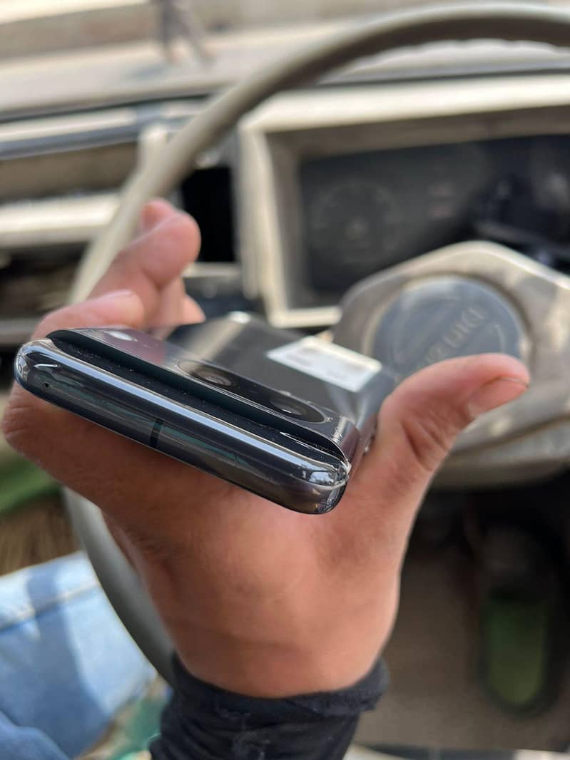 Google Pixel 8 7