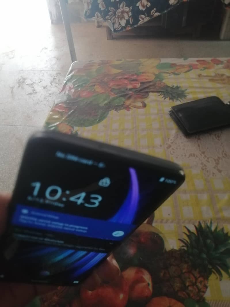 Sharp Aquos Zero 2 2