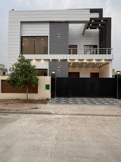 Stylish White House 6.10 Marla For Sale in Eastern Ext Bahria Orchard Raiwind Lahore