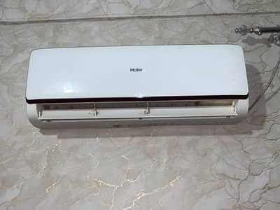 Haier ac with outer in good condition