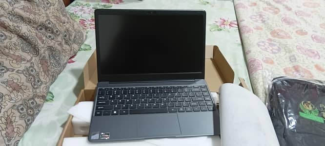 Brand New Mechrevo R14P ryzen 5 8/256gb