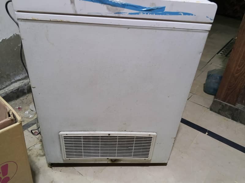 Waves D Freezer 1