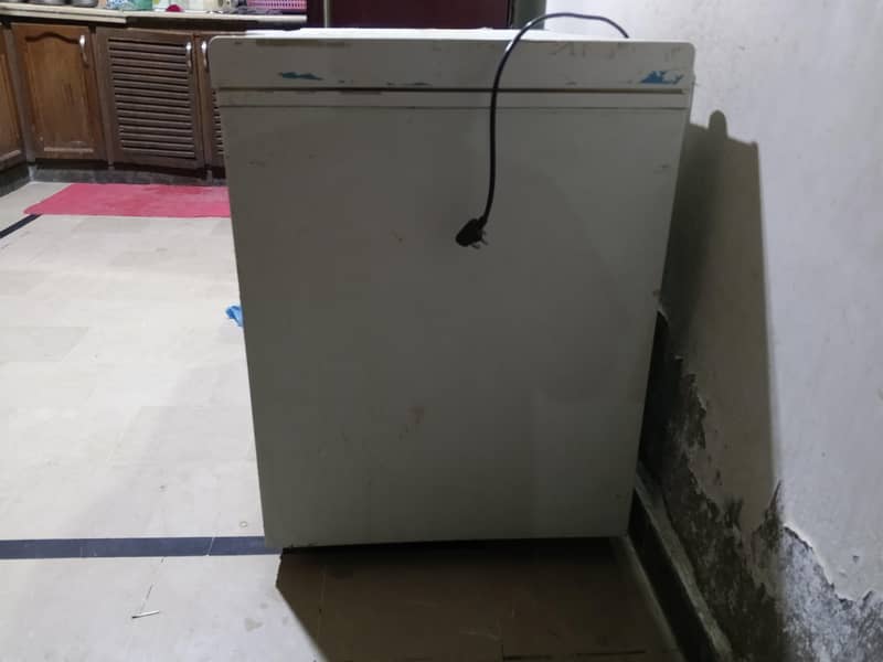 Waves D Freezer 2