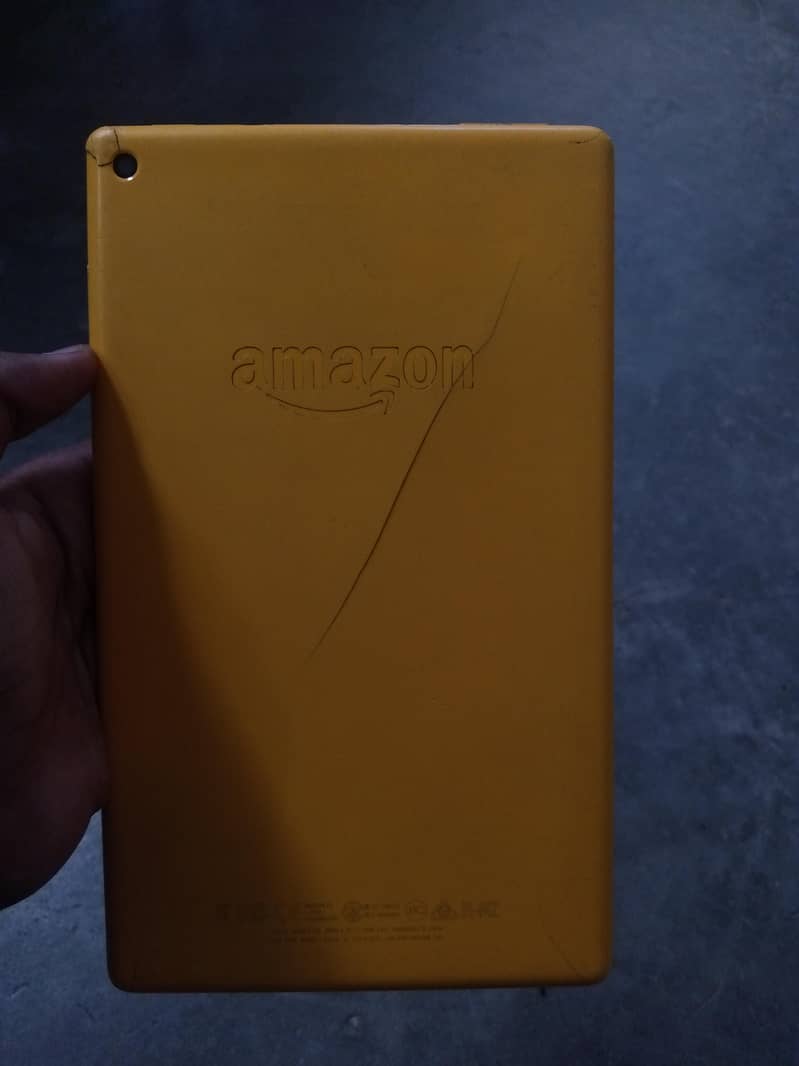 Amazon Fire HD 8 (8th Generation) 1