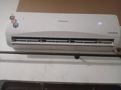 sale 1.5 inverter in working condition