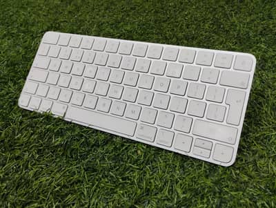 Apple Magic Keyboard 2 Wireless | Rechargeable | Slim | For Mac iPad
