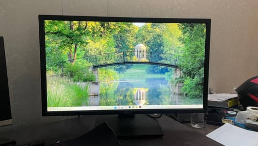 ASUS PB287Q Monitor - 28" 4K UHD (3840x2160), 1ms, Flicker free, 60Hz