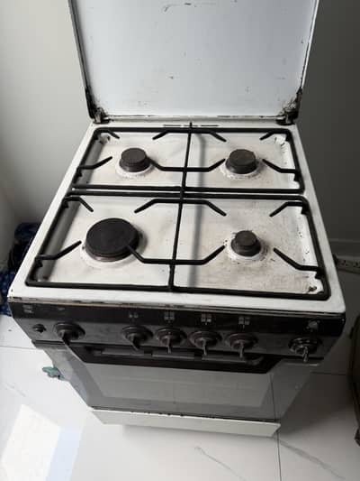 Complete Cooking Range with baking oven and stove