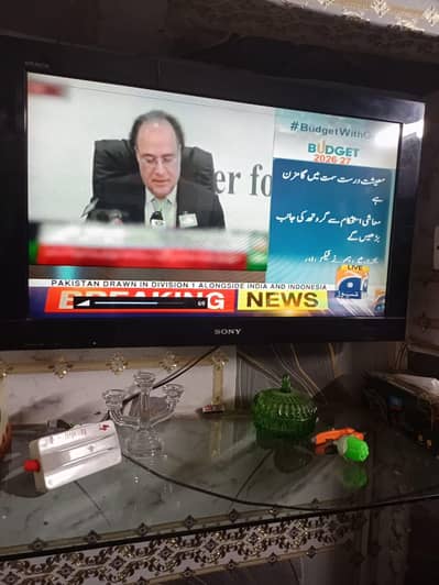 Sony Bravia 32 inch LCD GOOD CONDITION