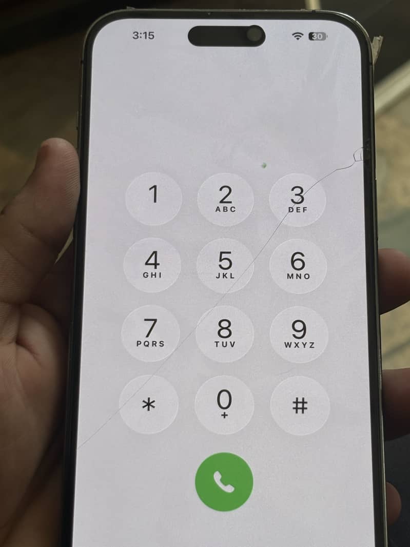 iPhone 14 Pro Max 4