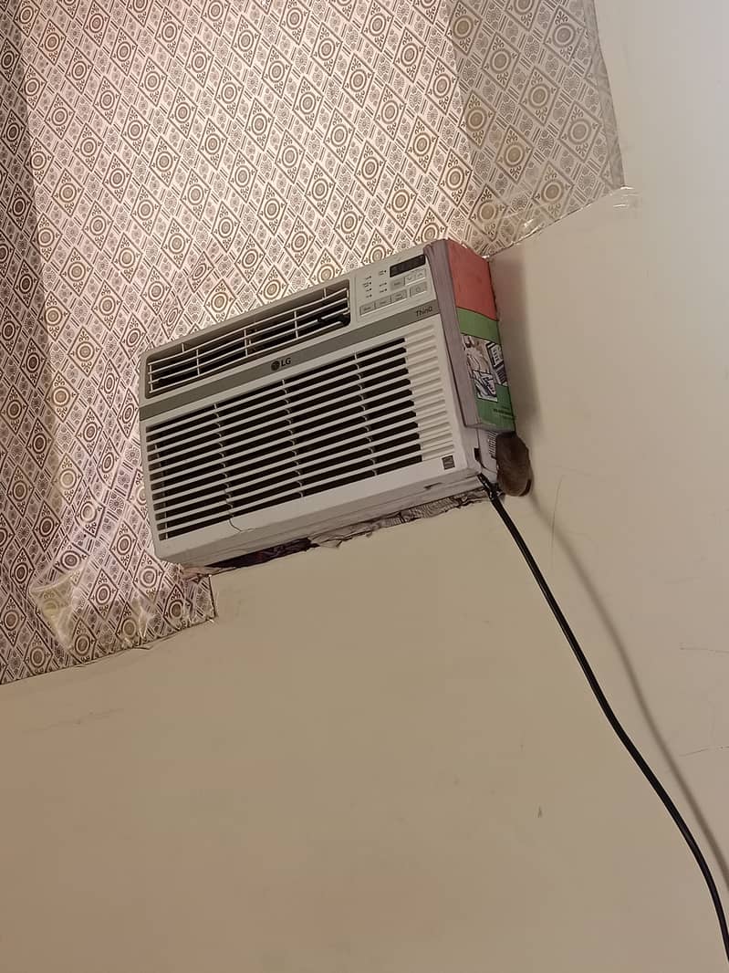 window ac 1