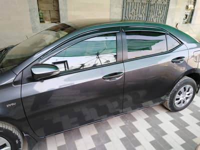 Toyota Corolla GLI 2017 (Manual Transmission)