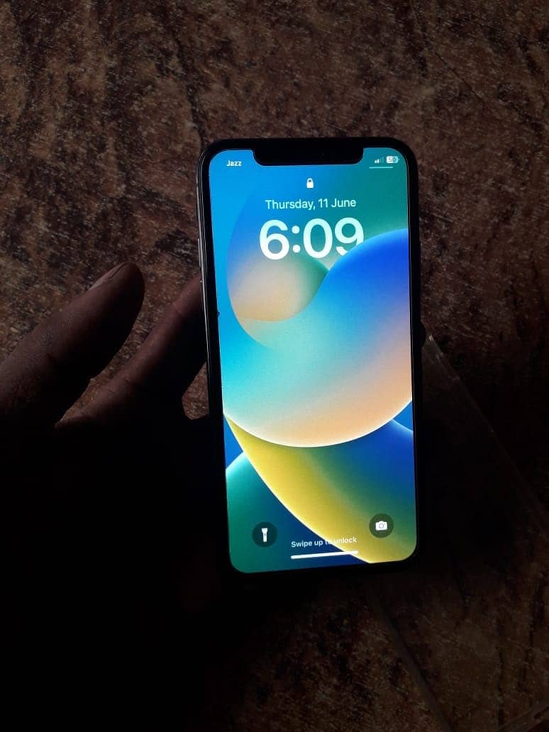 Apple iPhone X 6