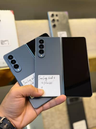 Samsung Mobile Z Fold 4