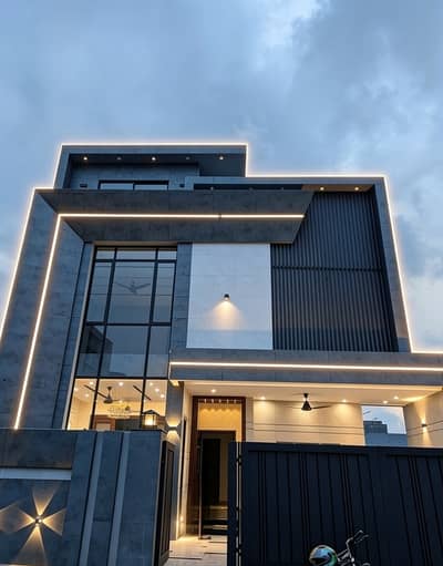 10 Marla brand new house prime location ETIHAD Town Phase1 main Raiwind road beautiful house tille floor all work wood
