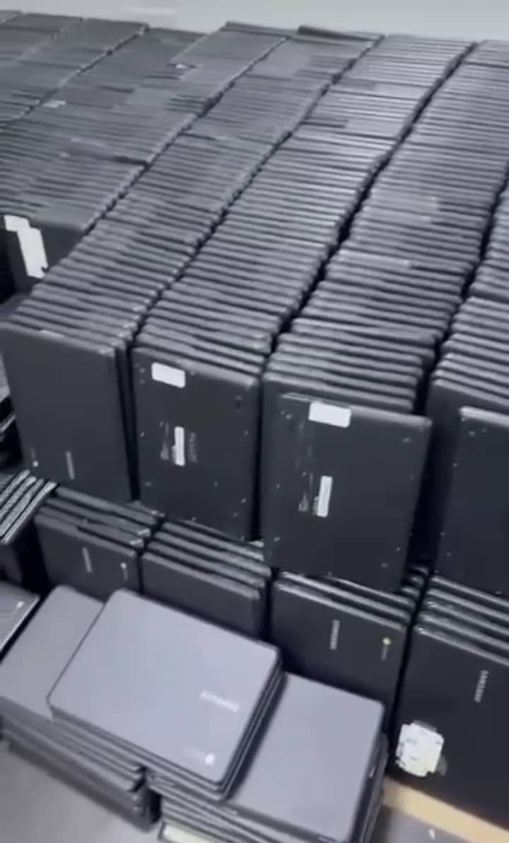 Computers/Laptops Services 8