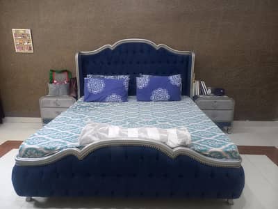 king side shehsham bed for sale.
