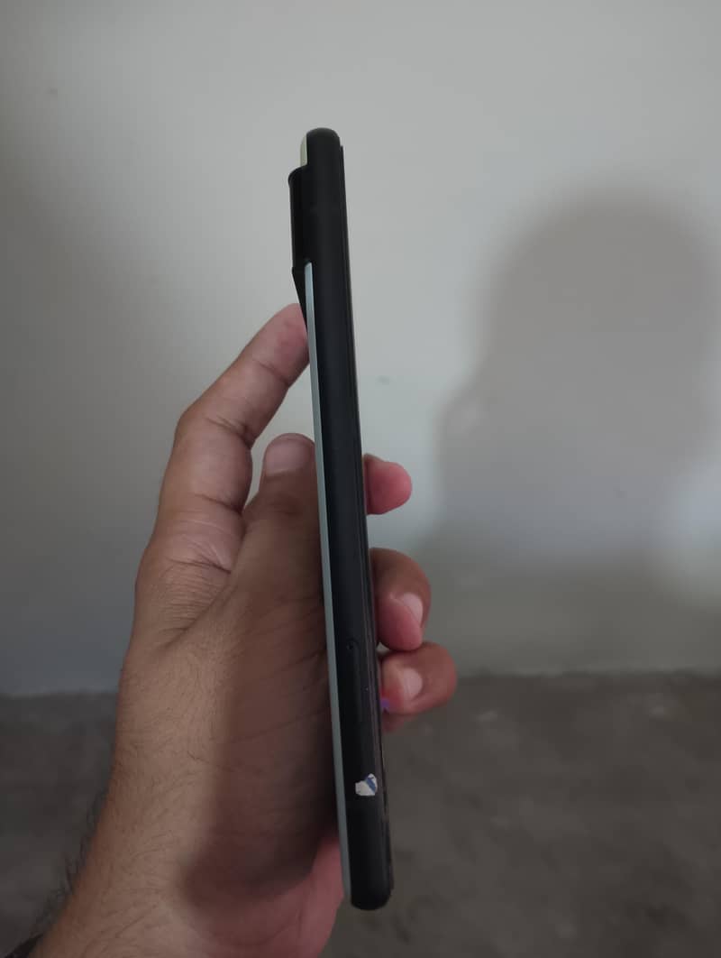 Google Pixel 6 3