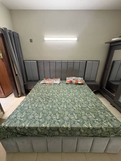 Almost new complete bedset for sale