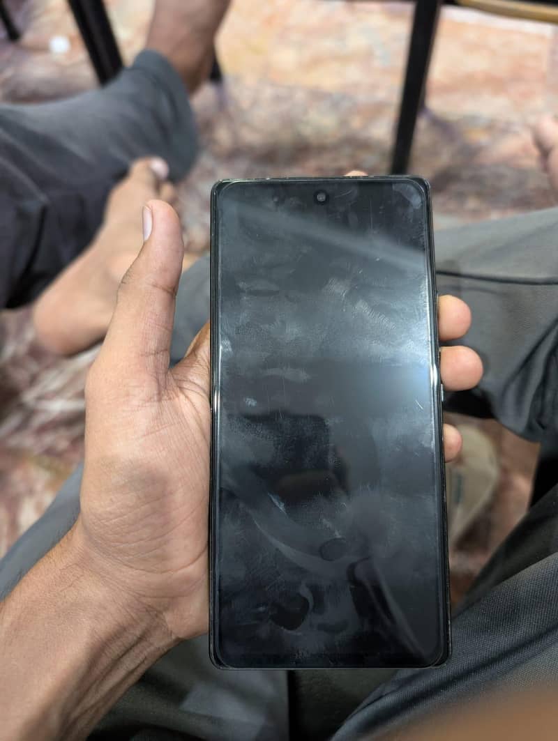 Google Pixel 6 4