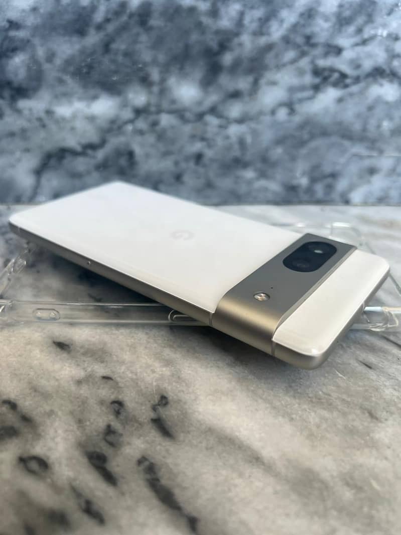 Google Pixel 7 2
